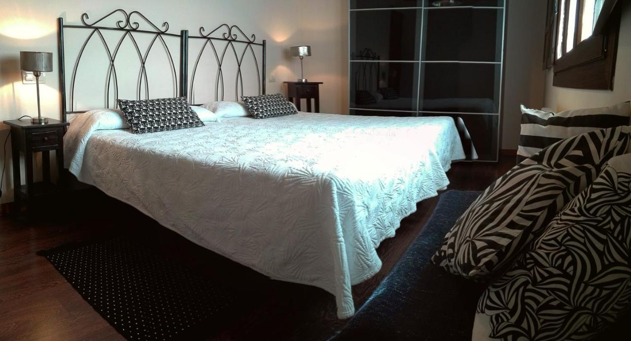 Apartamentos Rurales Casanova Tapia De Casariego Εξωτερικό φωτογραφία